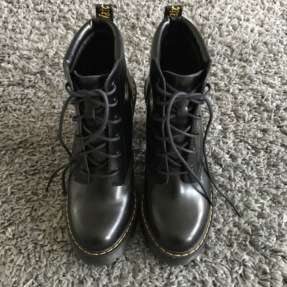 Dr Martens Persephone Boot